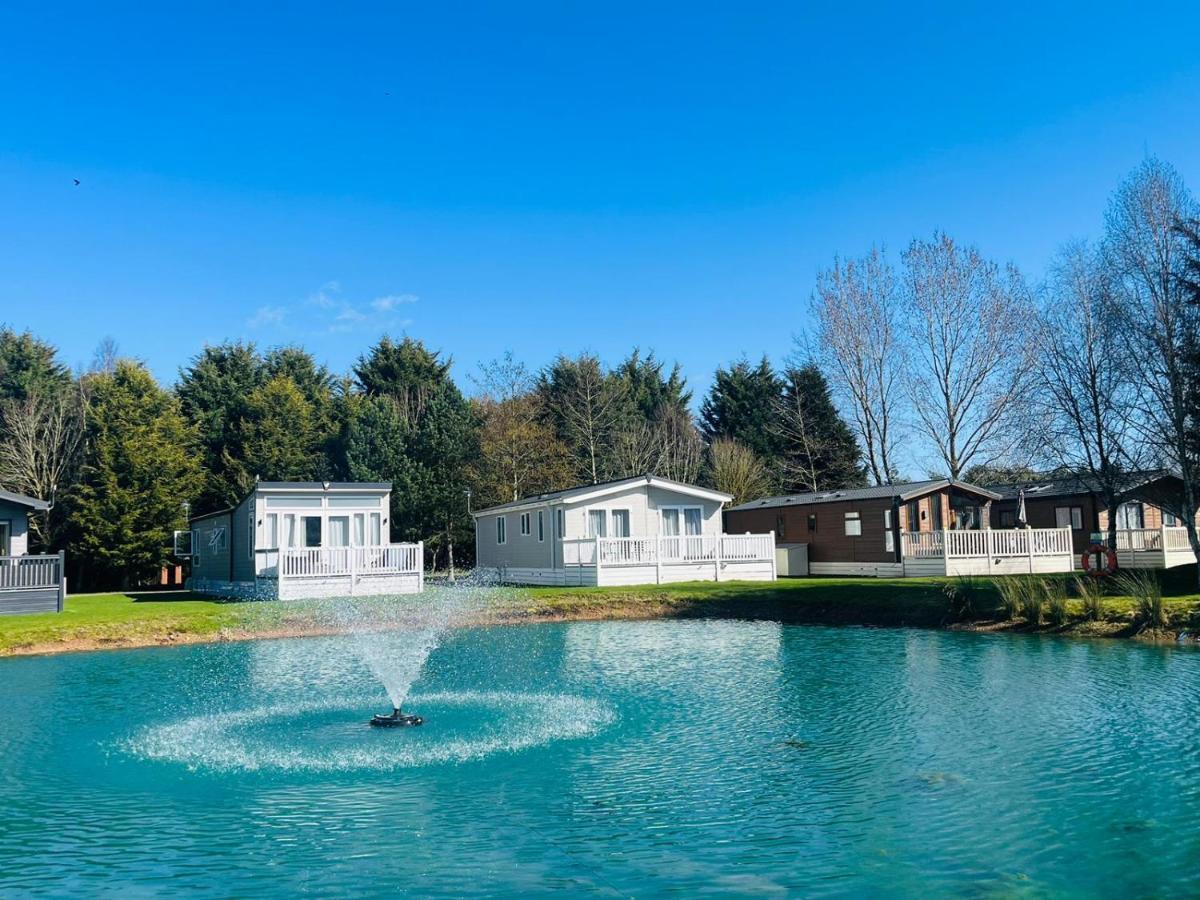 Sutton With Hot Tub Alojamento de Turismo Selvagem York